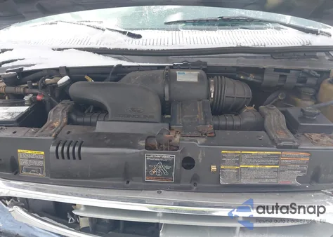 1997 Ford Club Wagon Xl/Xlt from USA, damaged, VIN 1FBJS31S1VHA99294